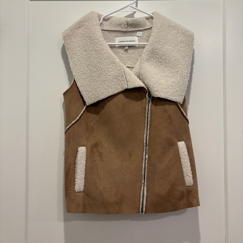 Cupcakes and Cashmere‎ Faux Suede Sherpa Lined Moto Vest Tan Brown XS
